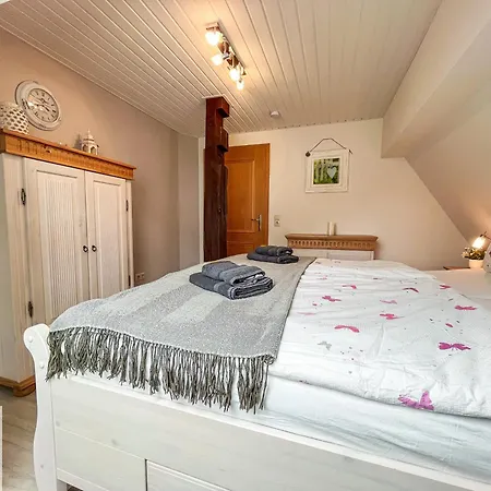 Cozy Rooftop Churchplace 빌스드러프